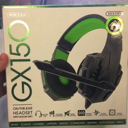 GX150 Deluxe Gaming Headset With Boom Mic NEW in the box never opened Great Christmas Present XBOX PLAYSTATION