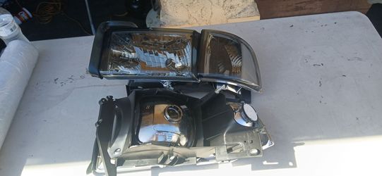 94-01 dodge ram 1500 94-02 dodge ram smoke clear headlights