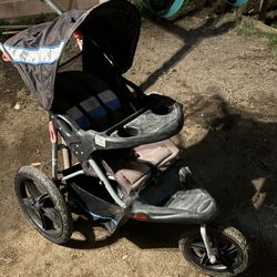  Baby trend Jogging Stroller 