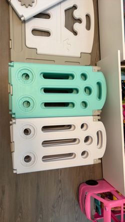 Baby playpen