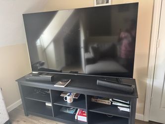 65" Hisense led tv