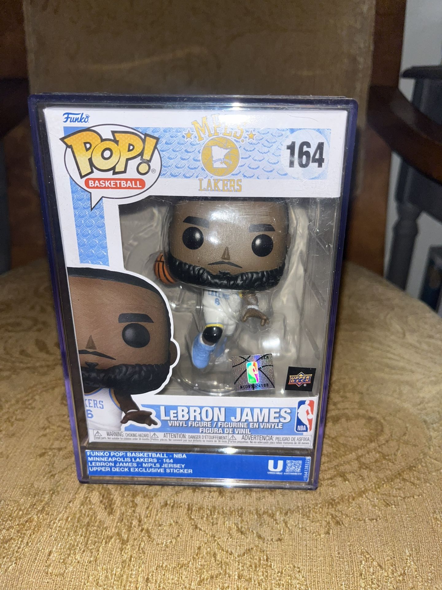 Funko Pop basketball 164 LeBron James exclusives in “graded box” mint condition