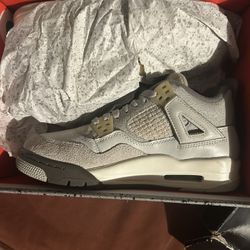 Jordan 4s
