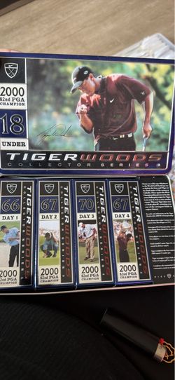 Tiger Woods 2000 82nd PGA Champion Collector Series Tin Set