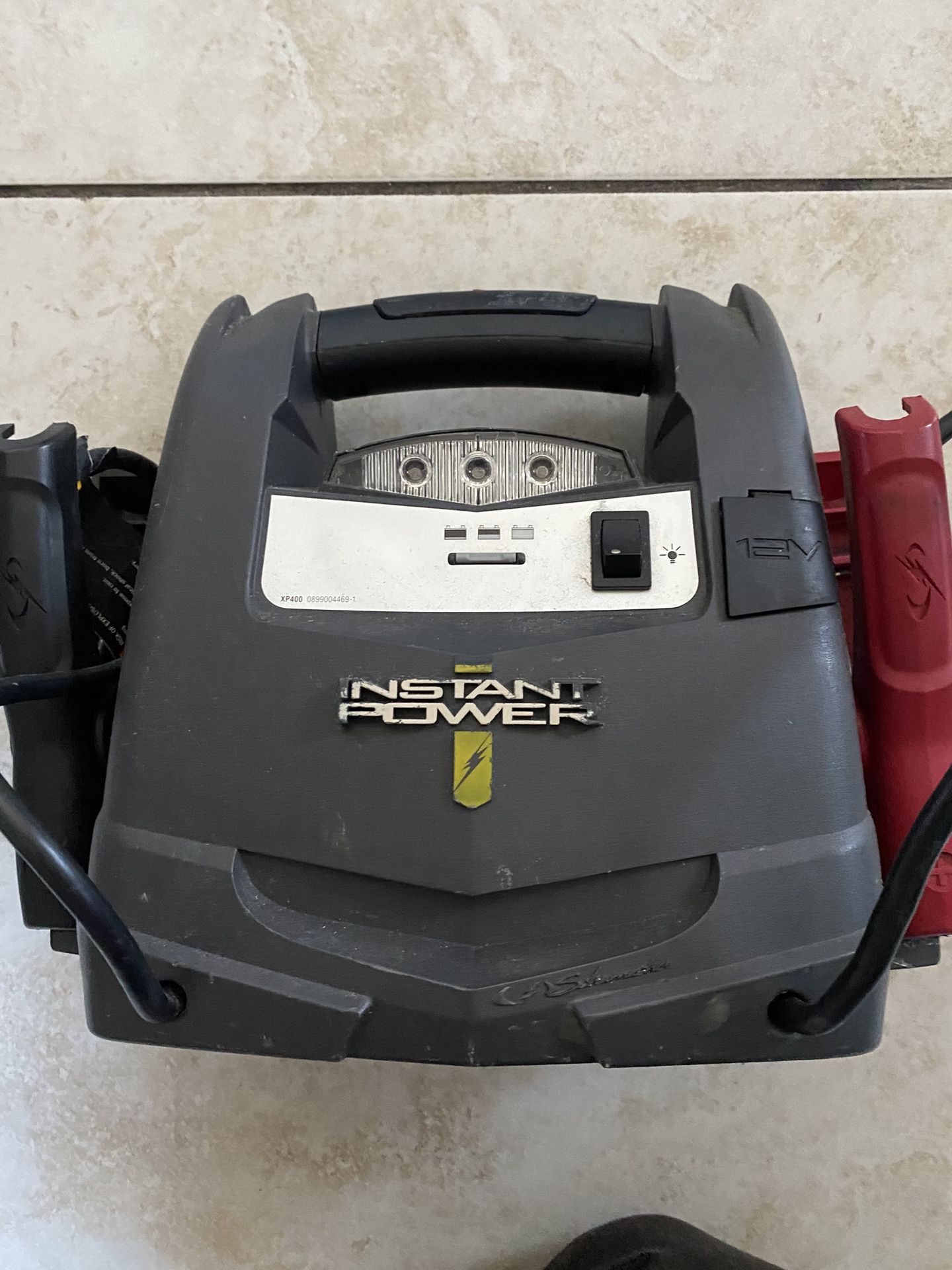 Schumacher Xp400 Portable Battery Charger