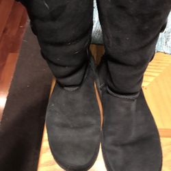 Ugg Baily