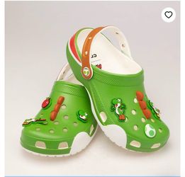 Super Mario Crocs Yoshi Classic Clog - Green