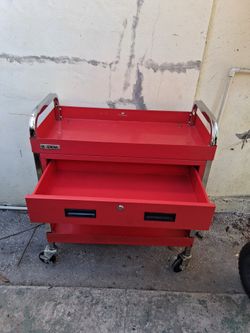 Yes,  It's Available US General Tool Cart 