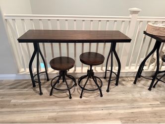 Bar/console tables with stools