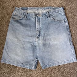 jorts,vintage jeans, windbreaker pants