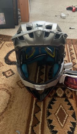 Troy lee design helmet and glasses