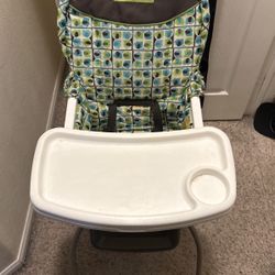 Foldable Feeding Chair For Babies 