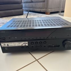 Yamaha Natural Sound AV Receiver with remote