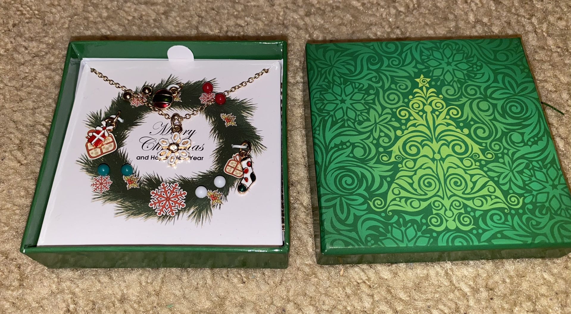 Wreath Necklace and Earring Set (necklace with 4 charms/4 post earrings)