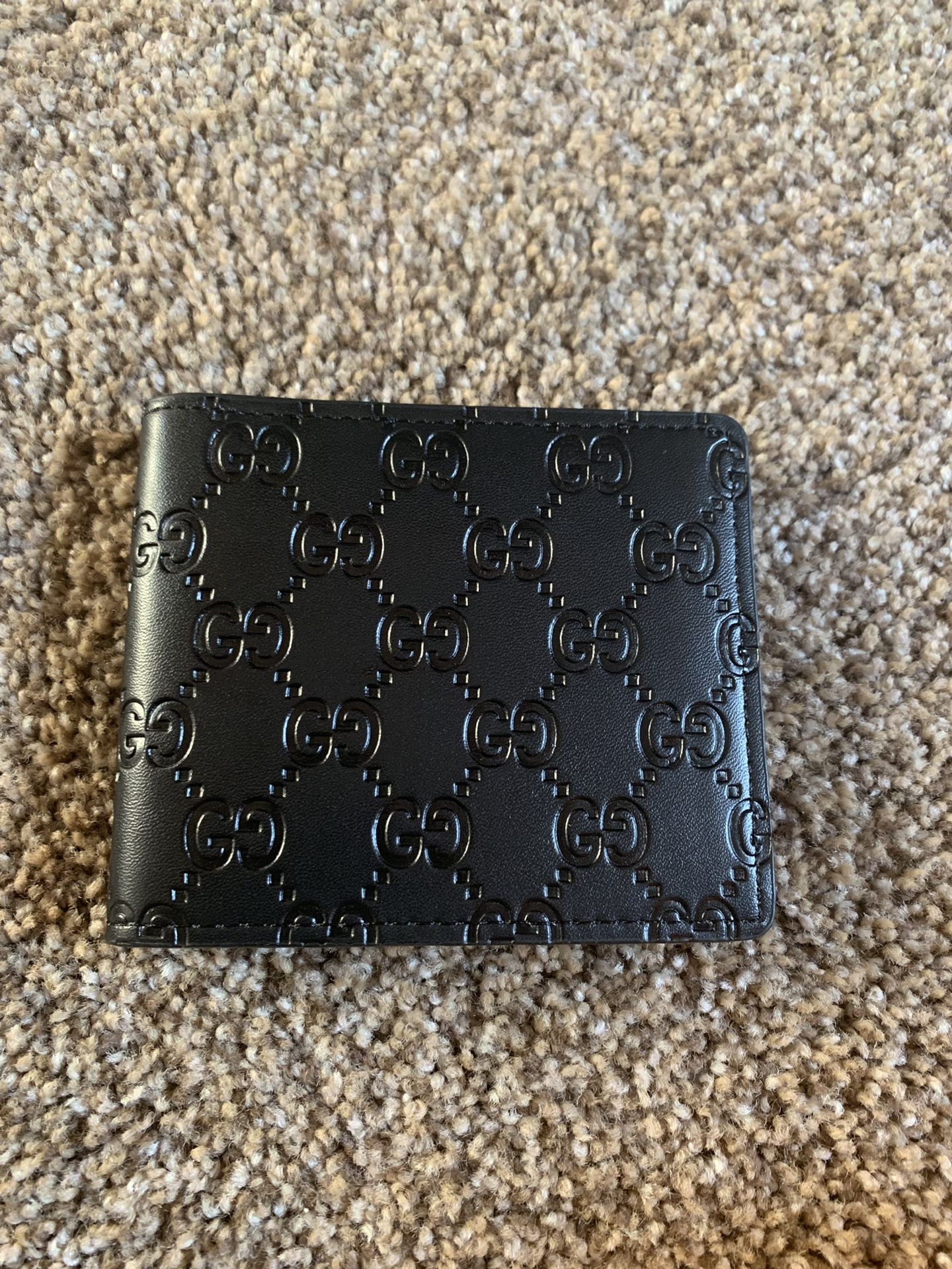 Black Gucci wallet