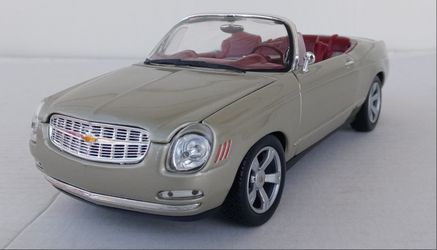 Die Cast Metal - 2002 Chevrolet Bel-Air Concept Convertible -Collectors Editions New -