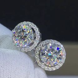 0.5ct Moissanite Circle Earrings 