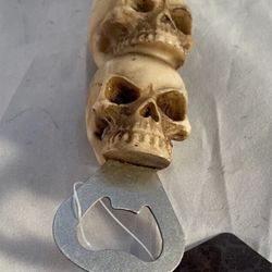 4 Inch Skull Bottle Opener, Halloween Prop Decoration, Gothic
