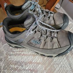 Keen Womans 7.5