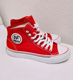 Kid's Shoes Size 5.5