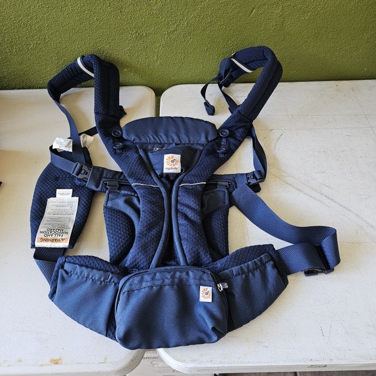 Ergo Baby Carrier