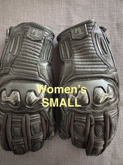 Women’s Motorcycle Gloves