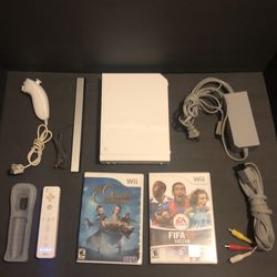 Nintendo Wii 🎮 console works perfectly has the latest update on it with everything you need & games