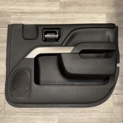 14-18 CHEVROLET SILVERADO 1500 FRONT RIGHT INTERIOR DOOR PANEL TRIM COVER