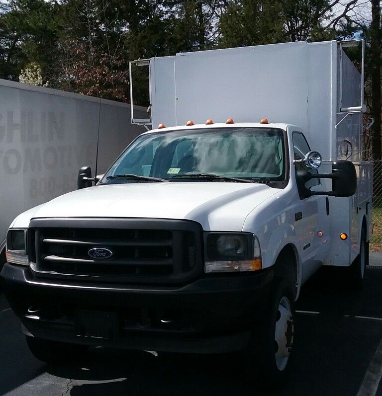 2003 Ford F-550