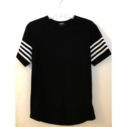 Forever 21 Men’s Tee