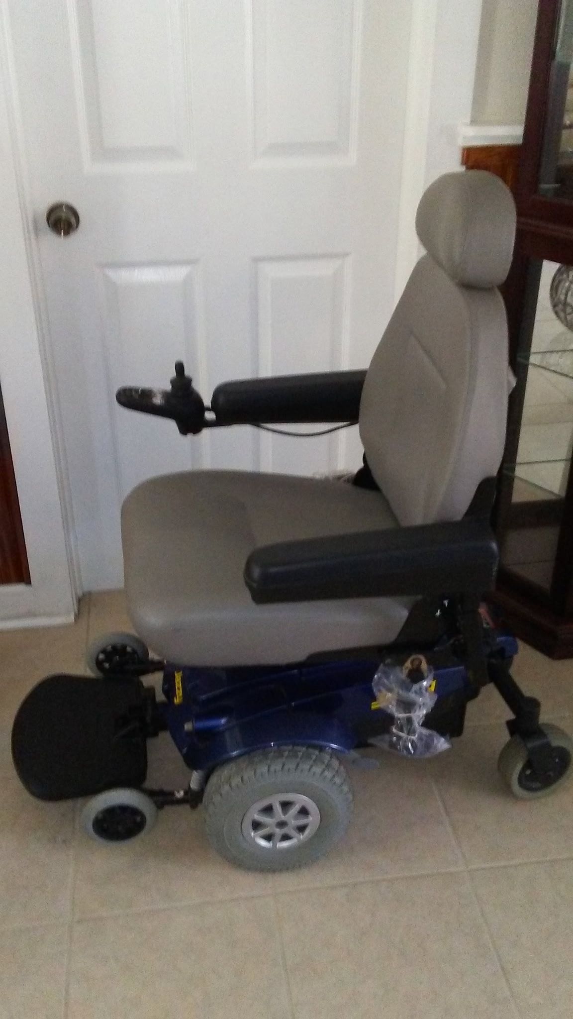 Jazzy Electric Wheelchair – Excellent Condition