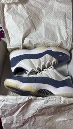 Jordan 11s  size 12