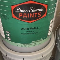 White Semi Gloss Paint 