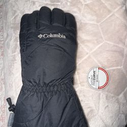 Women’s Columbia snow gloves 