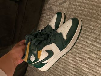 Green/yellow Jordan