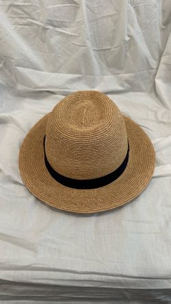 KAMINSKY XY VERY STYLISH HAT SIZE LARGE