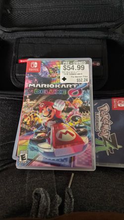 Mario Kart Deluxe 8 w/ steering wheel