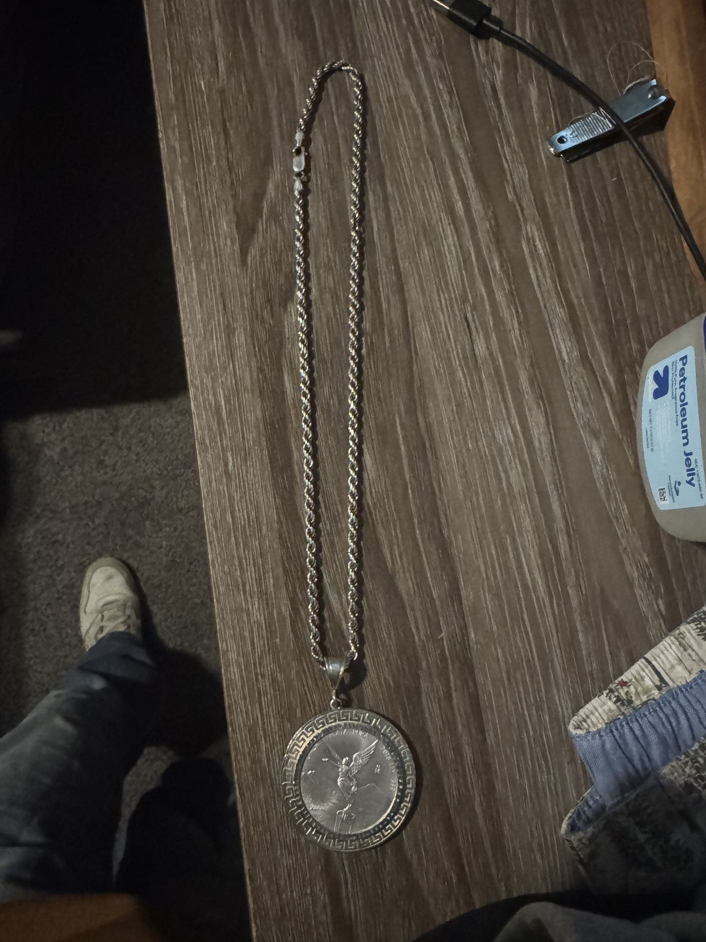 Silver Chain With Libertad .999 Coin