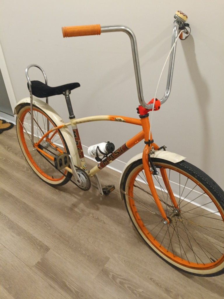 Lowrider Style 26" Cruiser 