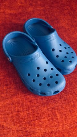 Blue Crocs like new