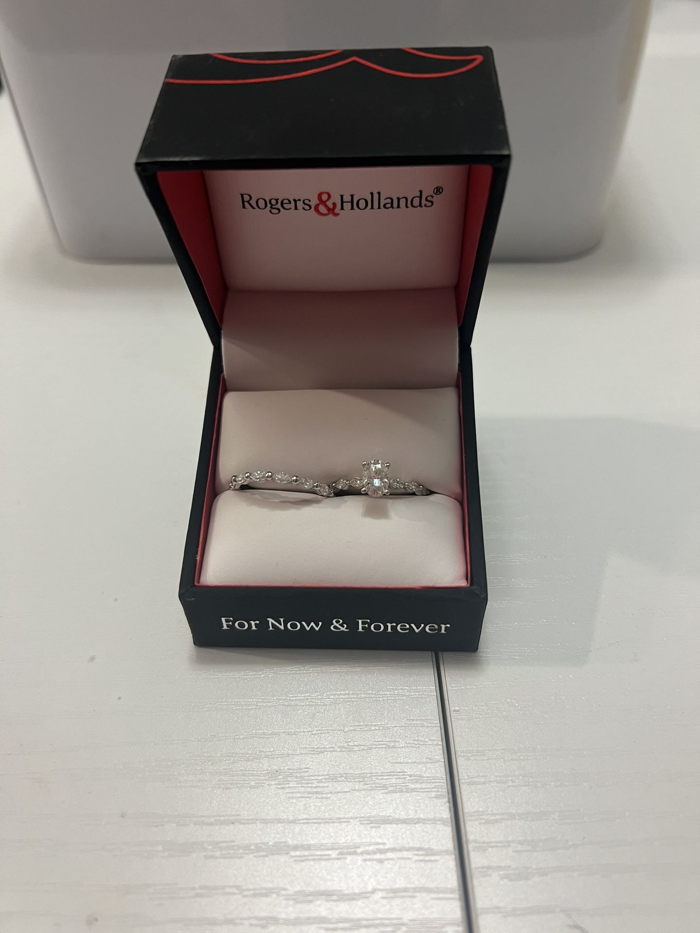 14K White Gold Moissanite Engagement & Wedding Ring Set – Size 7.5