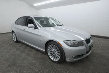 2011 BMW 3 Series