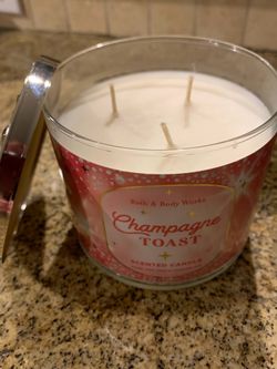Bath and Body Works candle