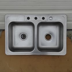 Nice Double Stainless Steel Sink With 4- Cut Outs,33" X 22"  Very Clean Like New. 