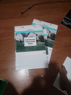 Brand NEW CUSTOMIZABLE YARD SIGNS 4 For 20