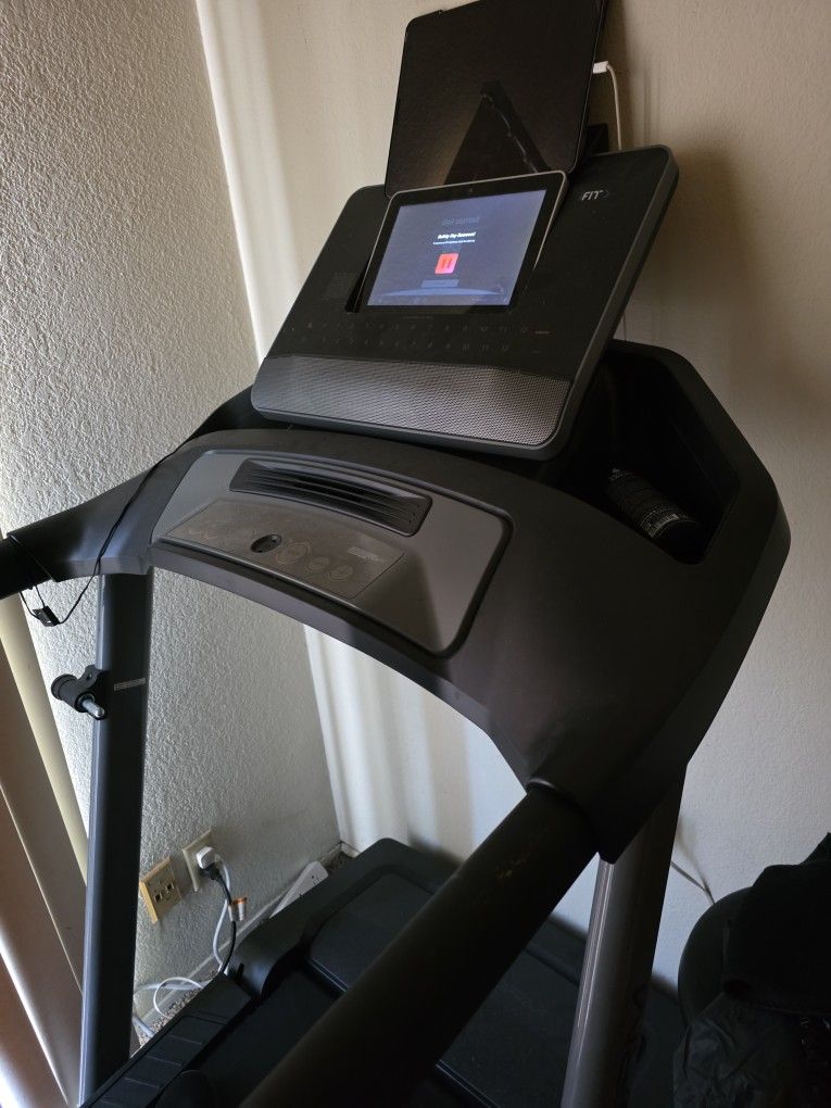 Pro-Form Tredmill