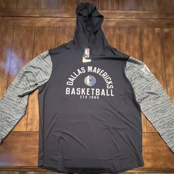 Dallas Mavericks Dri-Fit Long sleeved Hooded Adult Large NWT