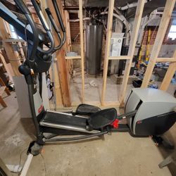 ProForm  18 RE Elliptical Trainer 