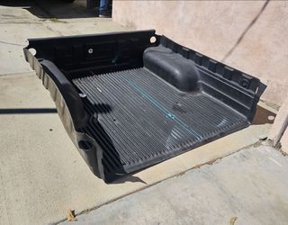 5' 2 BEDLINER FOR TOYOTA TACOMA 2001-2004 (RARE)