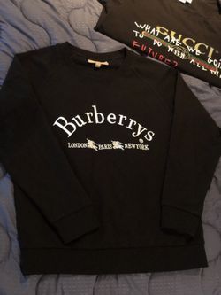 Burberry crewneck sweater